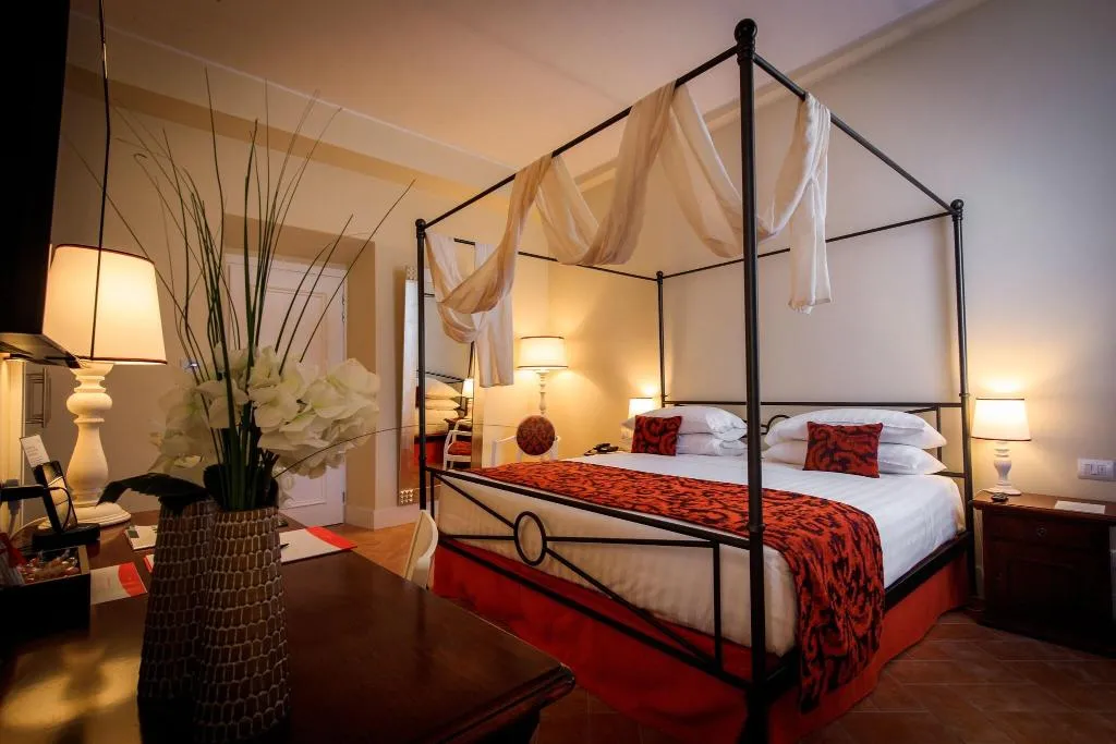 DOUBLE CLASSIC Room, Donna Camilla Savelli - VRetreats, Rome