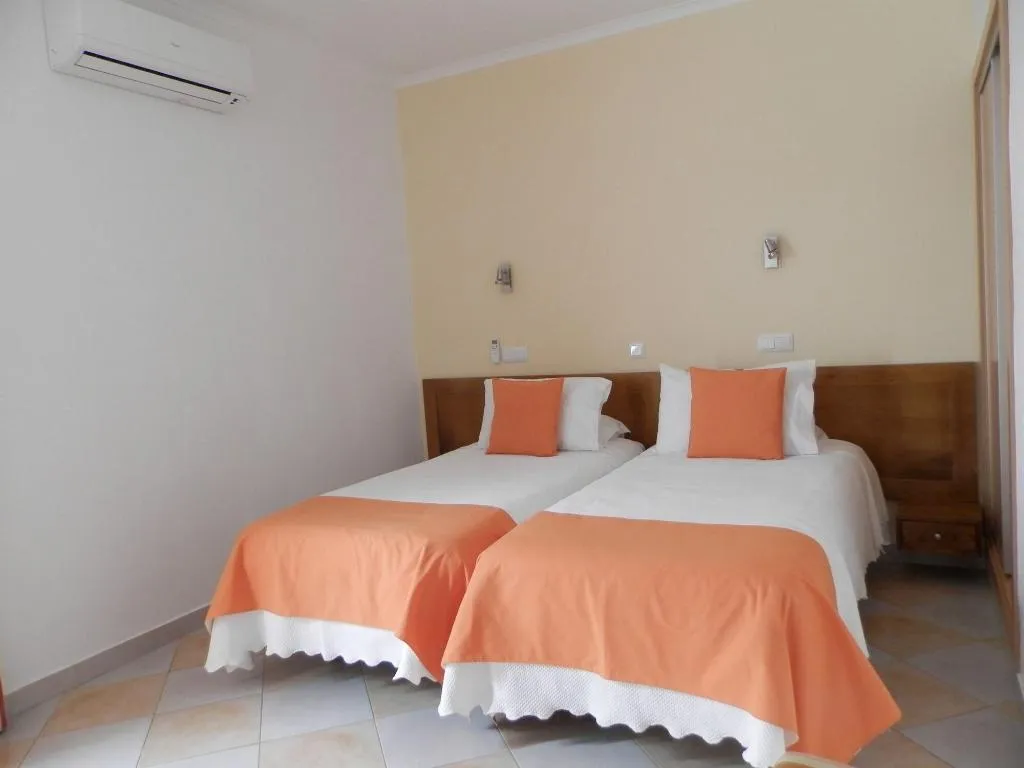 Room, Frentomar, Algarve