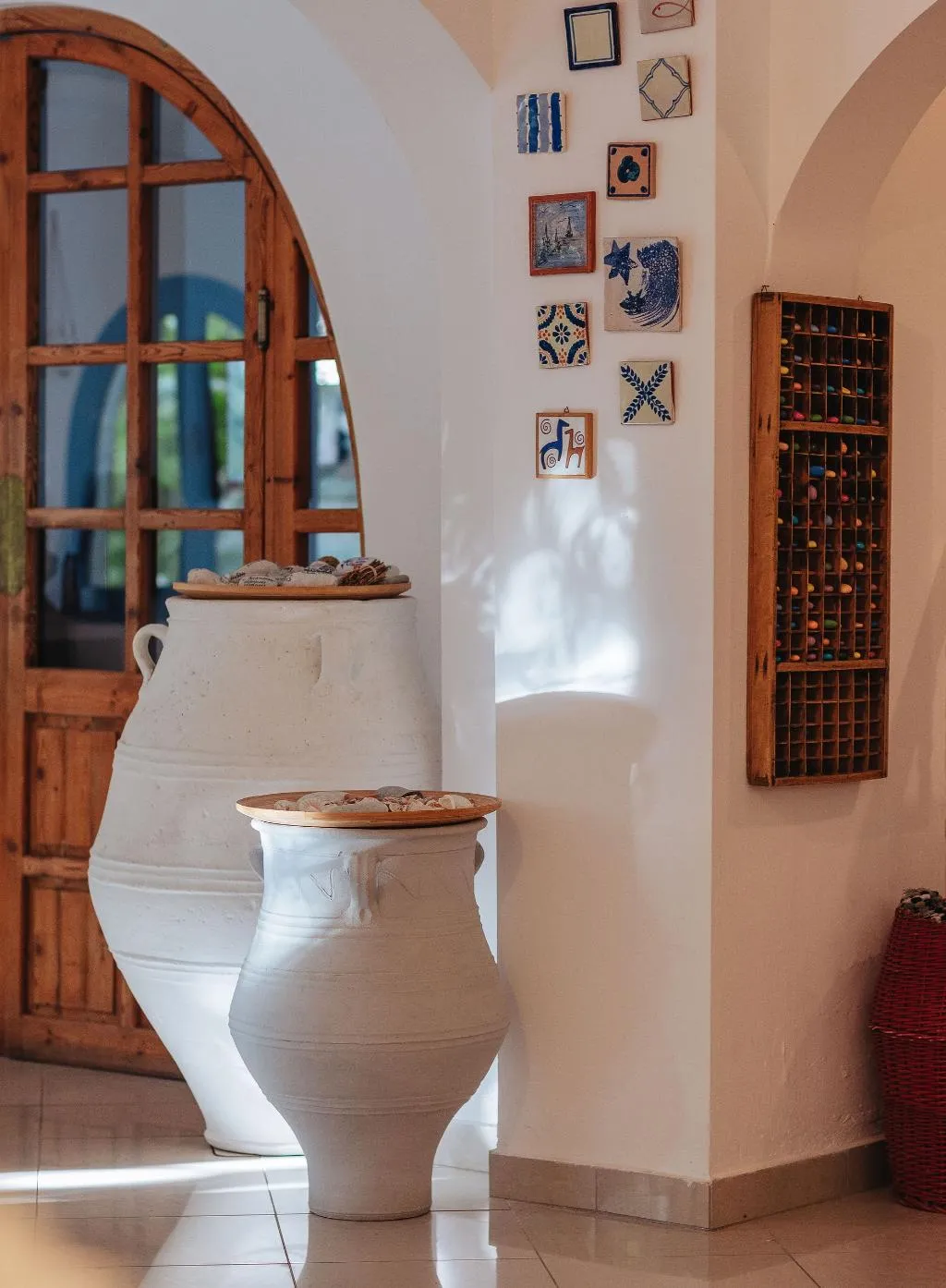 Lobby, Nathalie, Rhodes