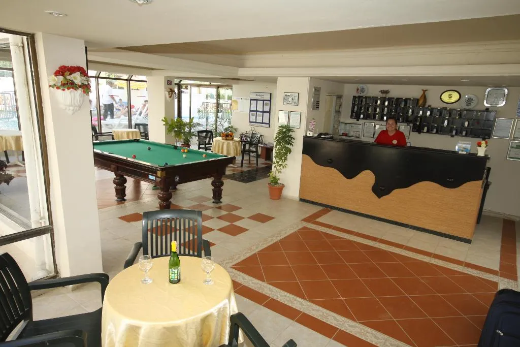 Lobby, Tuntas Suites Altinkum, Bodrum
