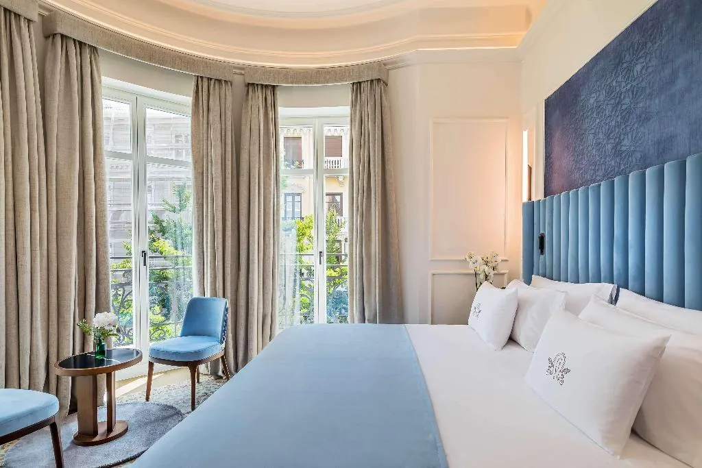 Double or Twin DELUXE Room, Palacio Gran Via, A Royal Hideaway Hotel, Andalucia