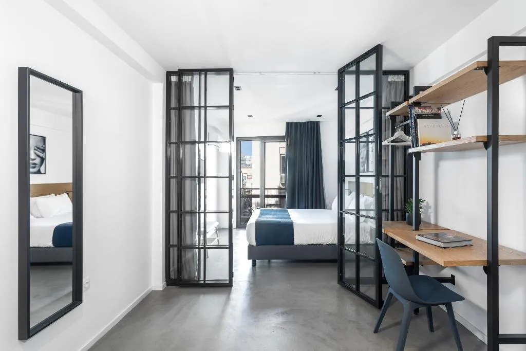 JUNIOR SUITE WITH BALCONY Room, PAME House, Athens