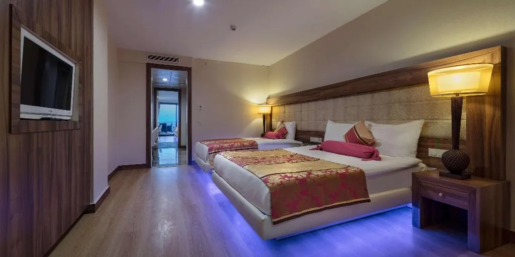 Room, Granada Luxury Okurcalar, Antalya