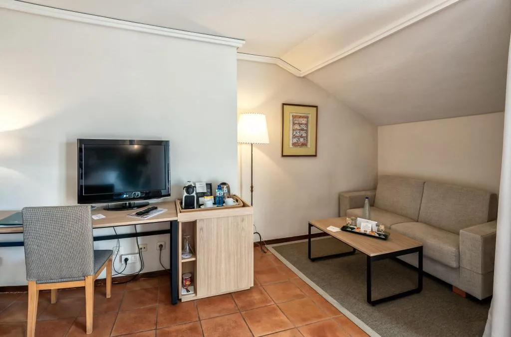 Room, Parador de Malaga. Gibralfaro, Costa Del Sol