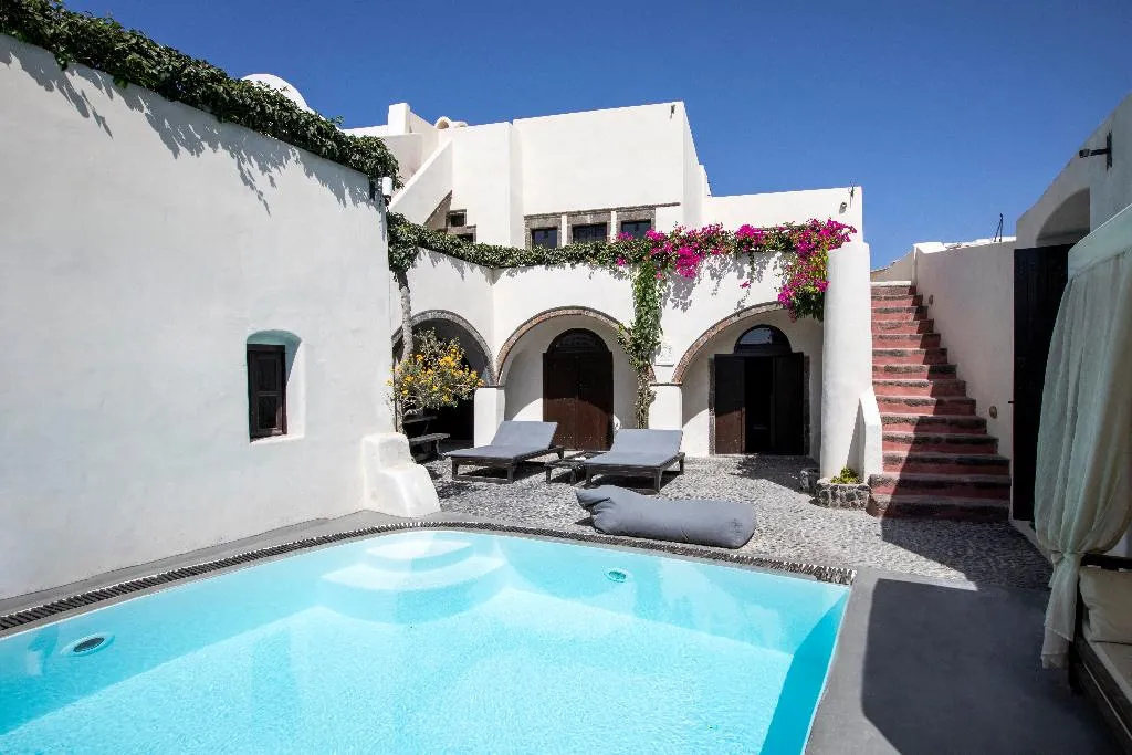 VILLA FOUR BEDROOMS Room, Ducato Wine Village, Santorini