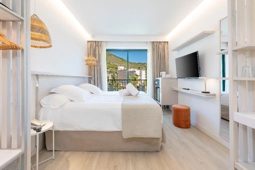 Double or Twin DELUXE Room, Valentin Somni Hotel and Suites, Majorca