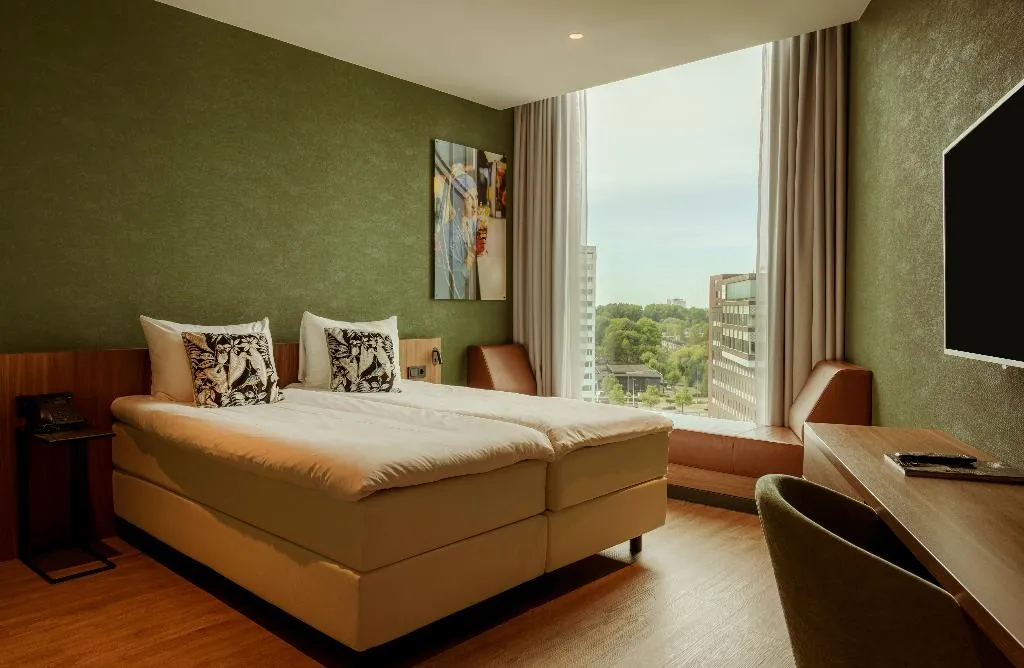 TWIN Accessible Two Double beds Room, Van der Valk Hotel Amsterdam Zuidas, Amsterdam