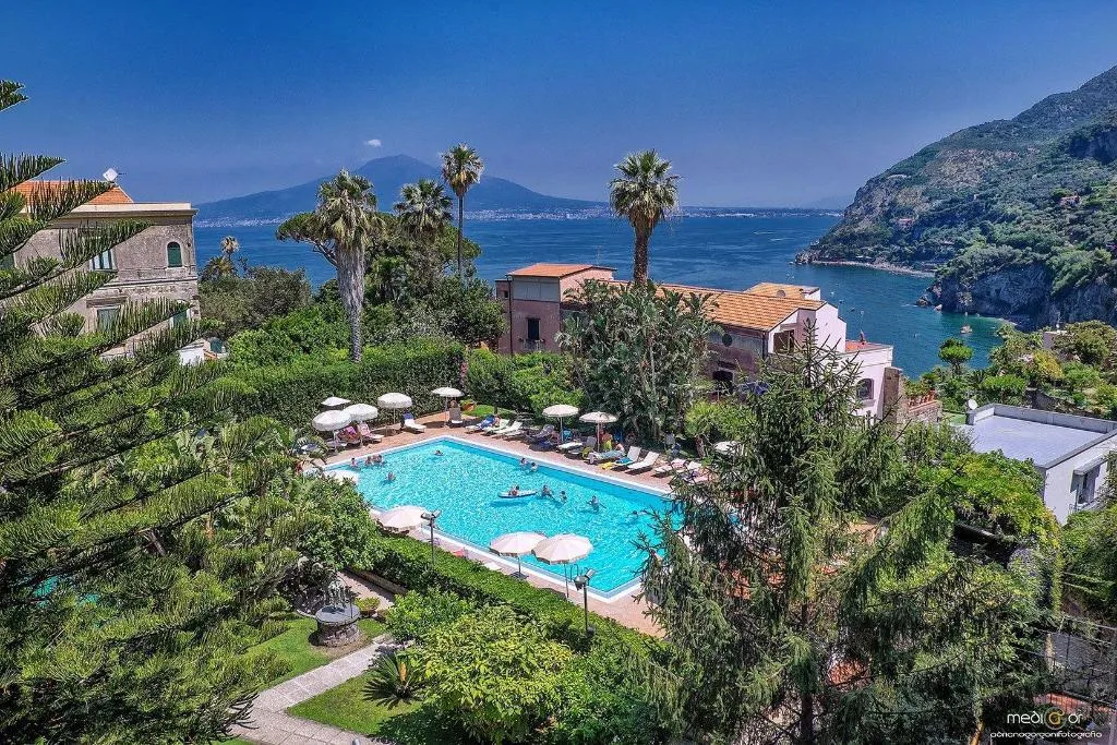 General view, Hotel Aequa, Naples