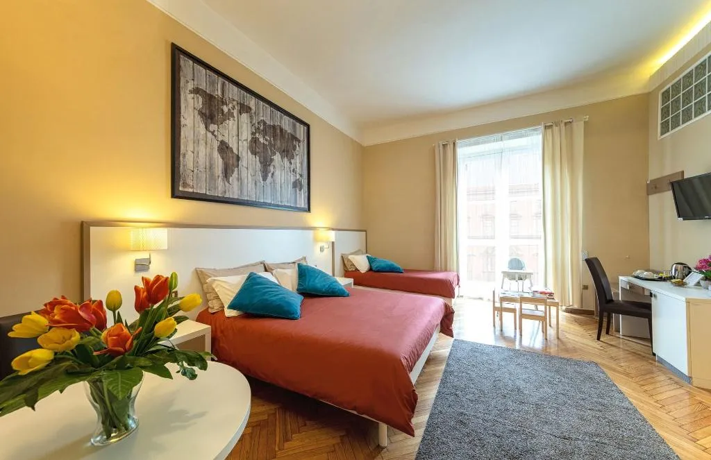 Room, B&B Il Ventre di Napoli, Naples