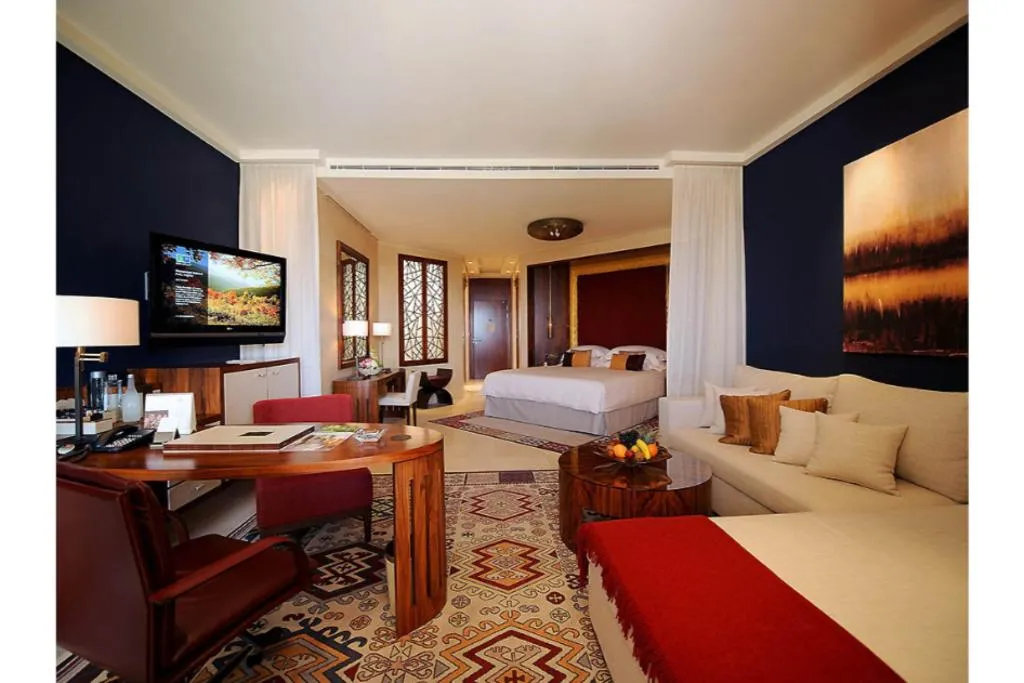 Room, Raffles Dubai, Dubai
