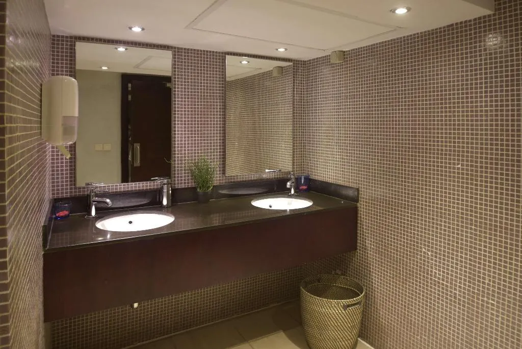 Sports and Entertainment, Radisson Blu Cairo Heliopolis, Cairo