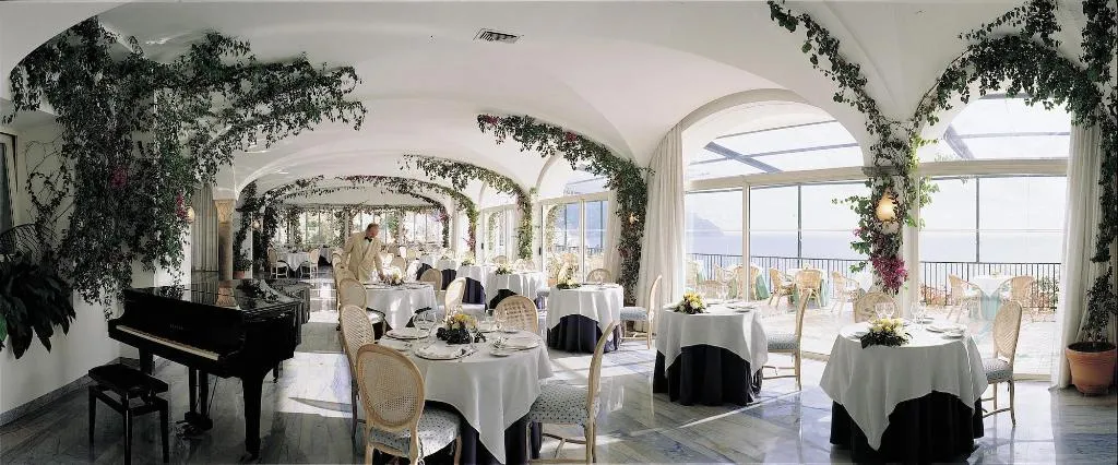 Sports and Entertainment, Hotel Santa Caterina, Naples
