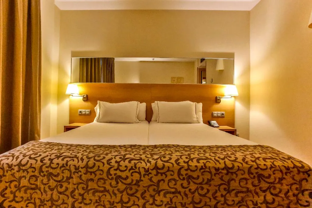 Double or Twin SUPERIOR Room, Desitges, Barcelona