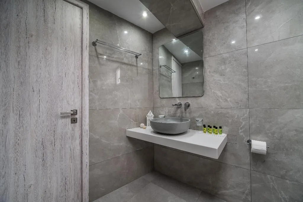 TRIPLE STANDARD Room, Stavros Villas, Santorini