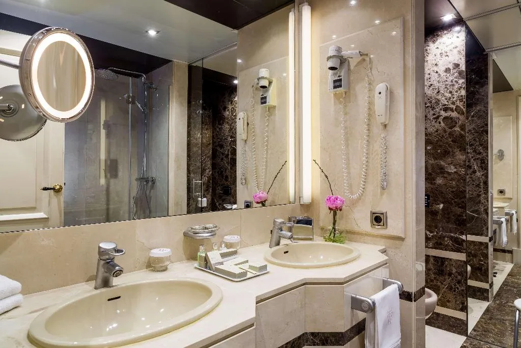 TWIN EXECUTIVE Room, Wellington Hotel & Spa Madrid, Madrid