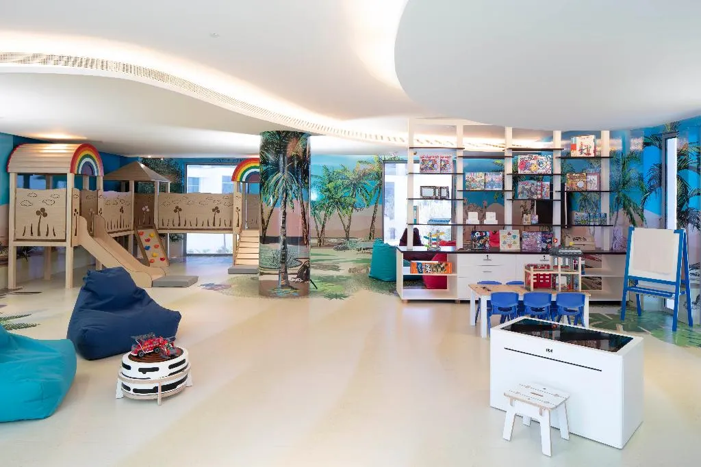 Sports and Entertainment, Centara Mirage Beach Resort Dubai, Dubai