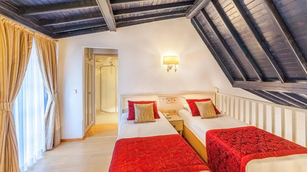 FAMILY ROOM DUPLEX Room, Sunrise Resort Hotel, Antalya