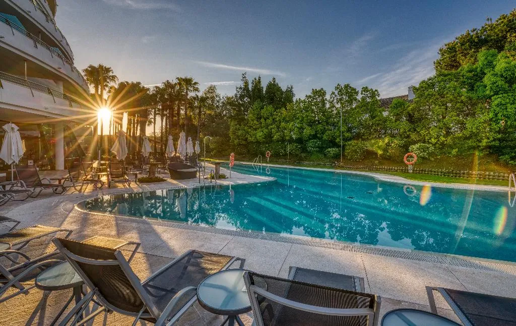 Pool, Senator Banus, Costa Del Sol