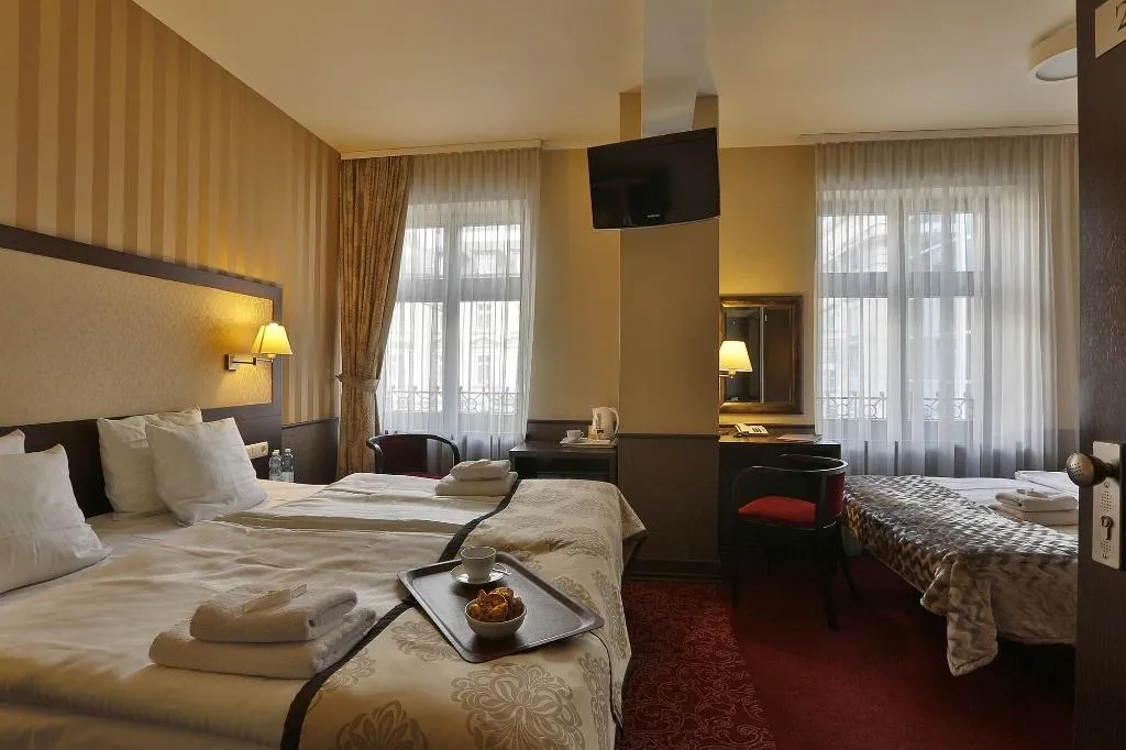 Room, Hotel Wielopole, Krakow