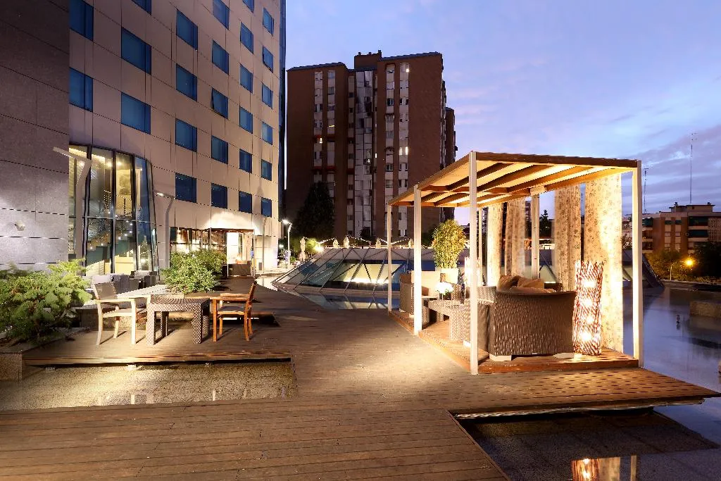 Terrace, Eurostars Madrid Mirasierra Suites, Madrid