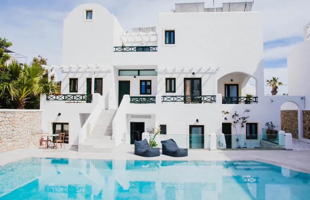 Pool, Sellada Beach, Santorini