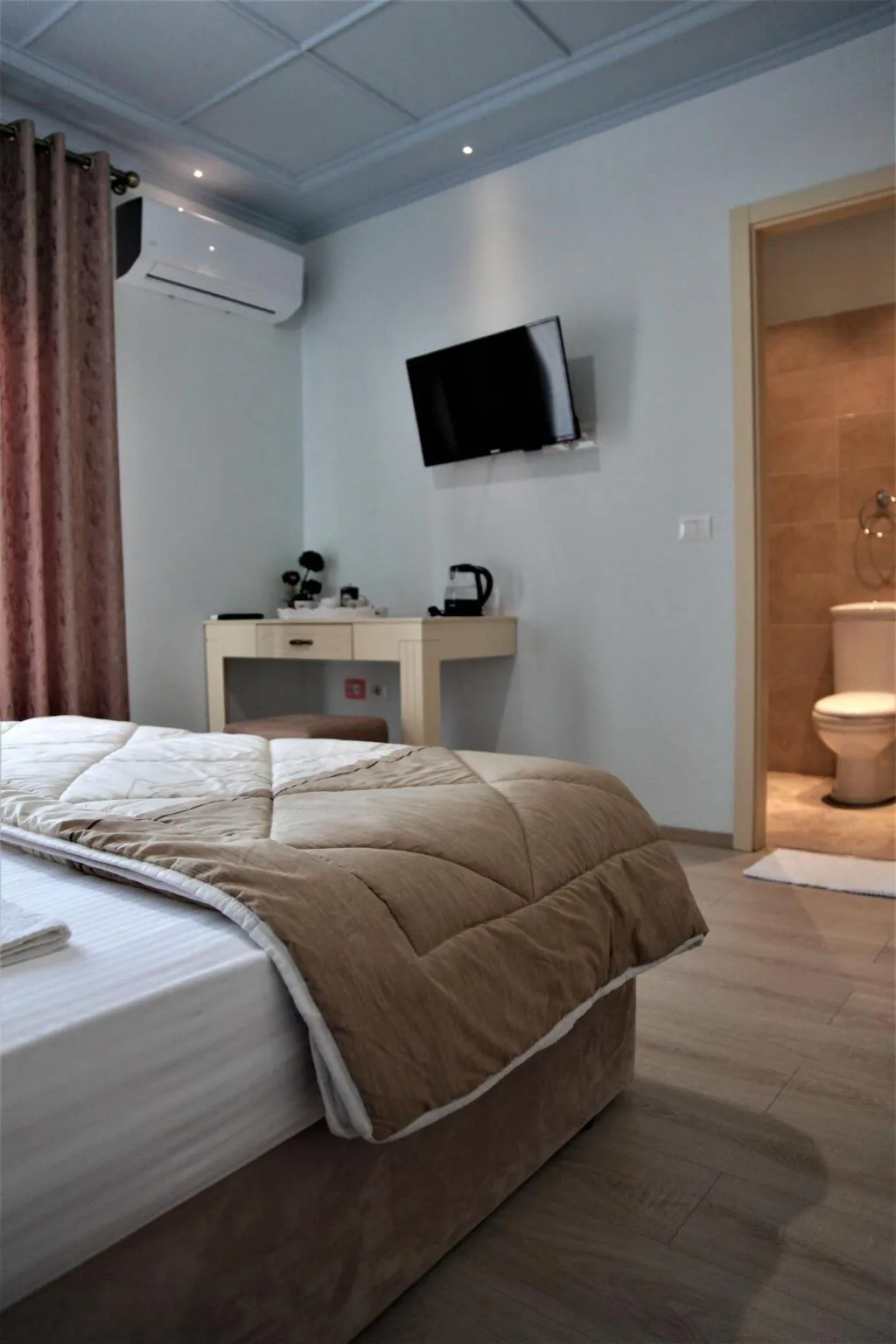 Room, Hotel Veliera, Durres
