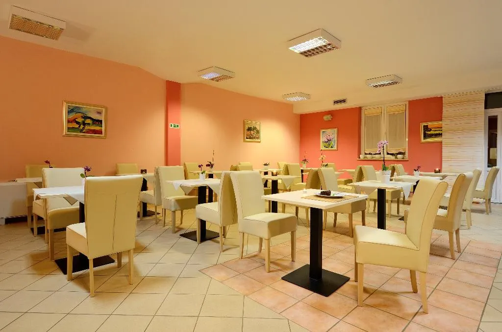 Restaurant, Pansion Emaus, Istria