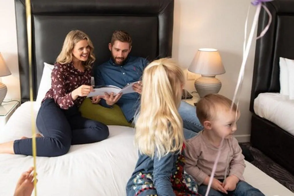 Room, Ferrycarrig, Dublin