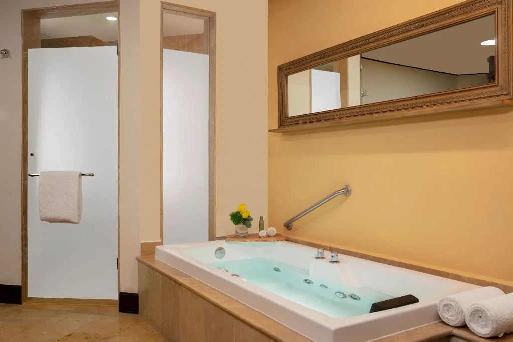 DOUBLE CLUB WITH VIEWS Room, Dreams Riviera Cancun Resort and Spa, Cancun Area