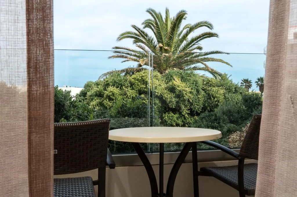 BUNGALOW SEA VIEW Room, Oya Beach Resort, Crete
