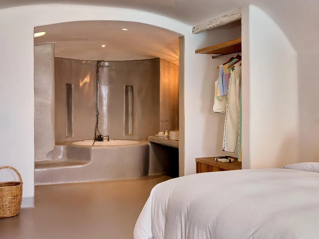 SUITE WITH PRIVATE POOL Room, Mykonos Blu, A Resort to Live, Mykonos