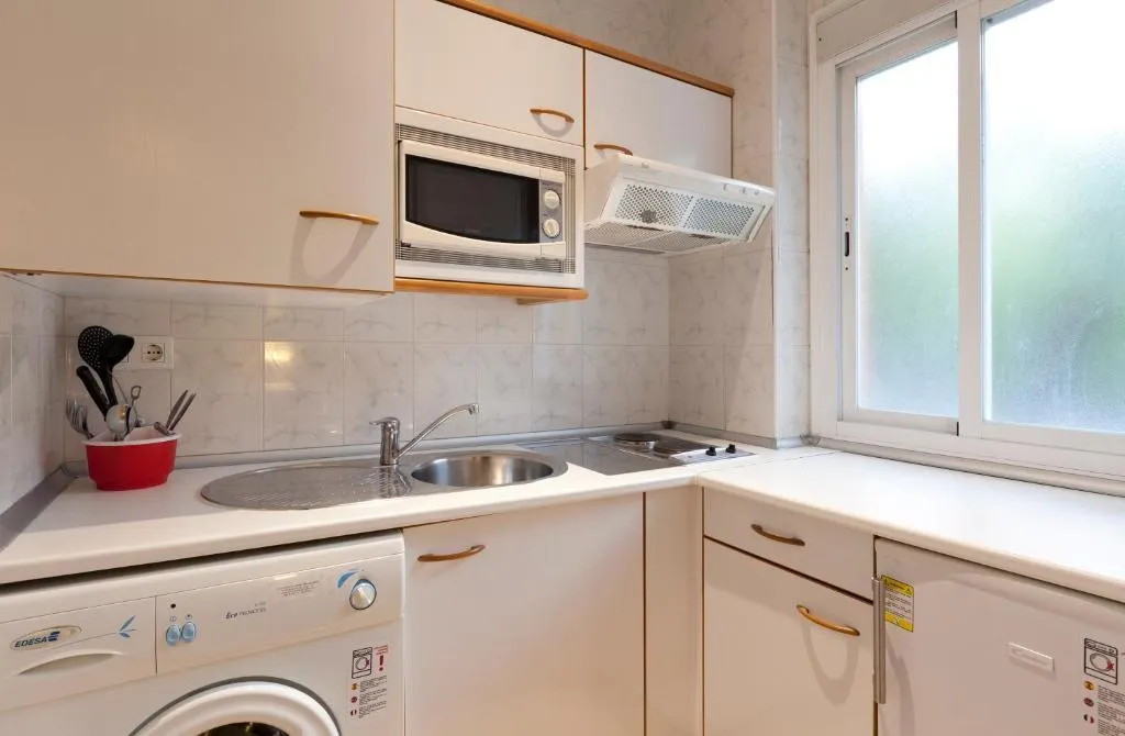 STUDIO STANDARD Room, Apartamentos Vértice Bib Rambla, Seville