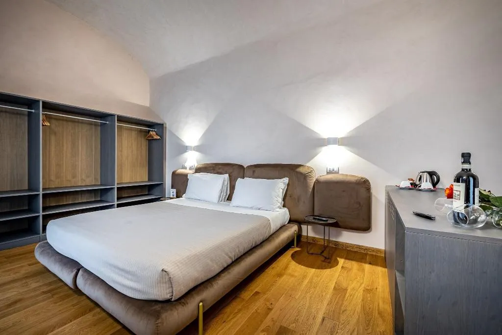 Double or Twin SUPERIOR GARDEN VIEW Room, Hotel La Scaletta, Florence