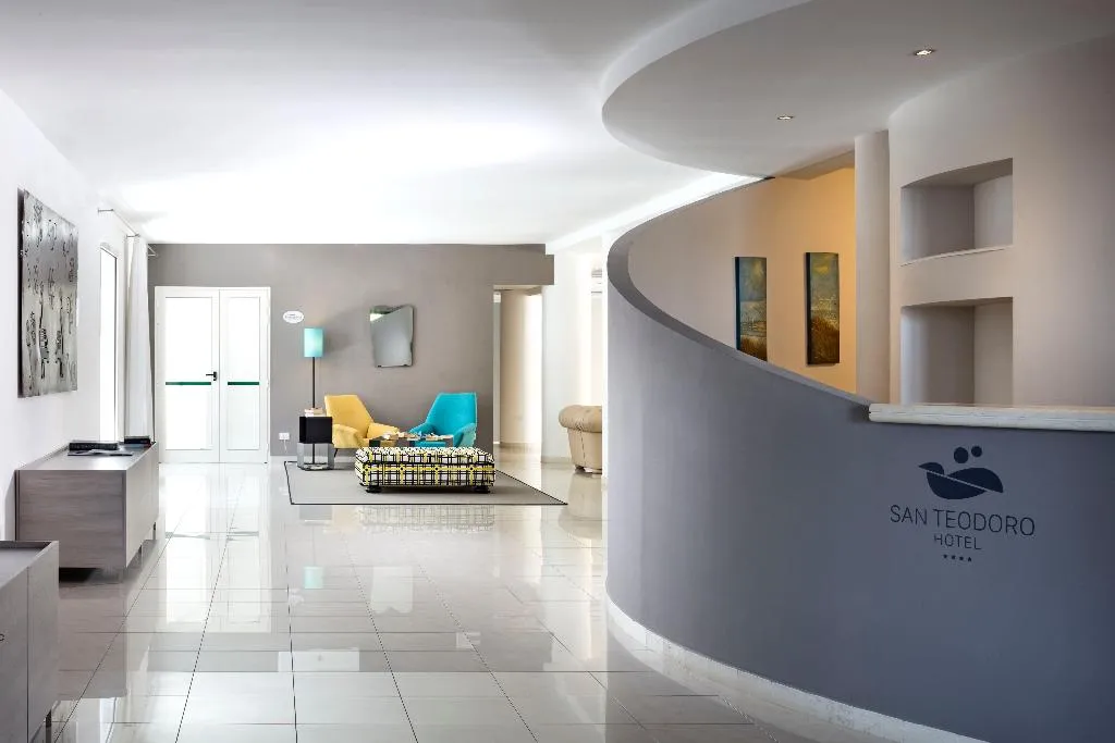 Lobby, Hotel San Teodoro, Olbia