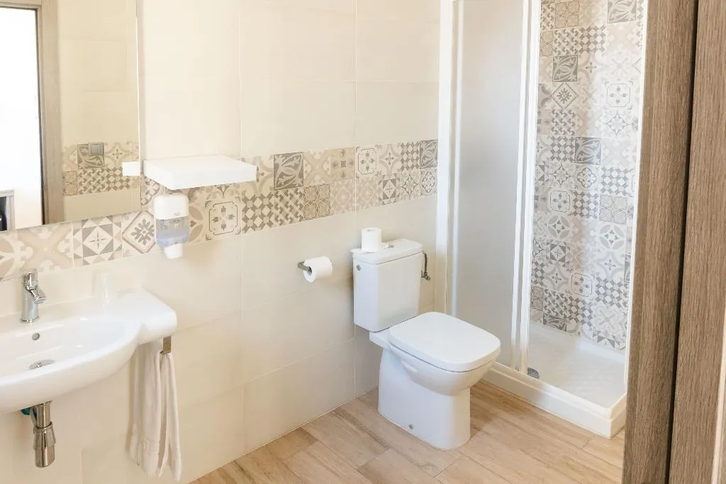 Double or Twin WITHOUT BALCONY Room, Planas, Costa Dorada
