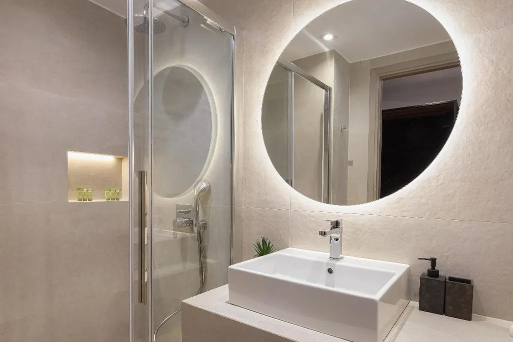 SINGLE SUPERIOR Room, Acropolis Select, Athens