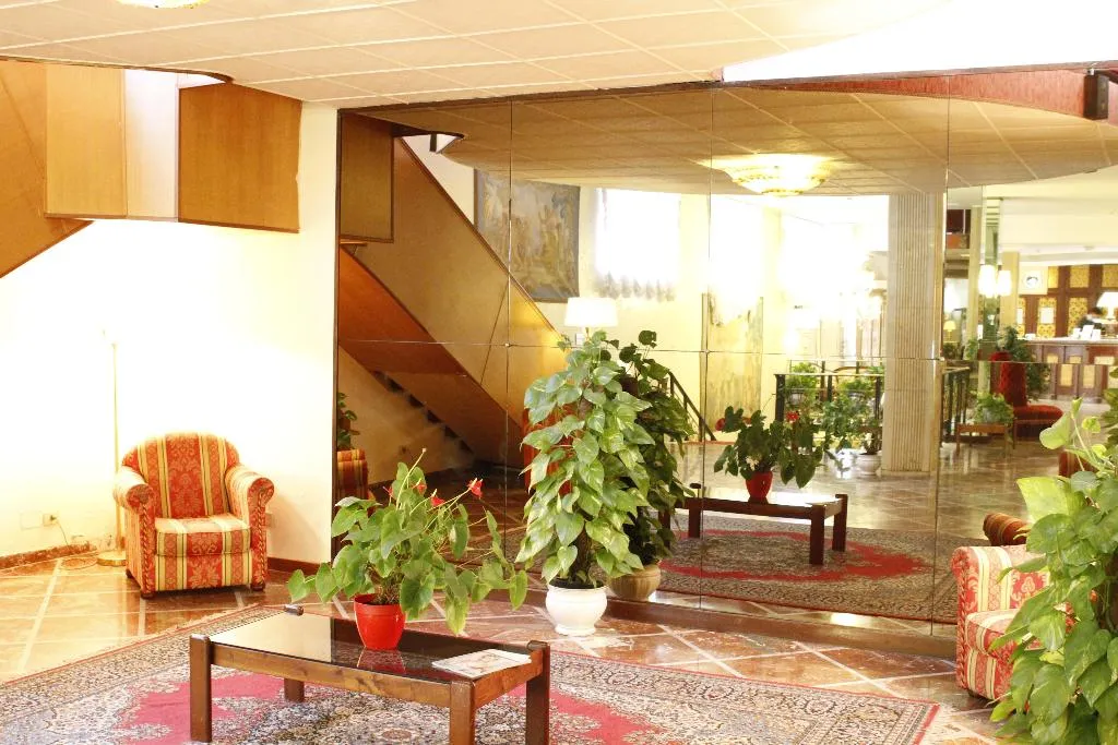 General view, LH Grand Hotel Hermitage, Rome