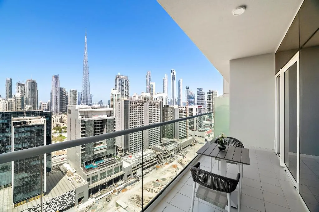 STUDIO CITY VIEW Room, Vera Residences, Dubai