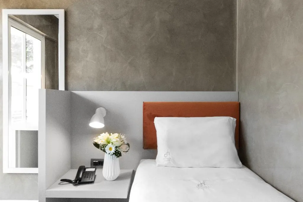 SINGLE STANDARD Room, Garden City Resort, Kalamata