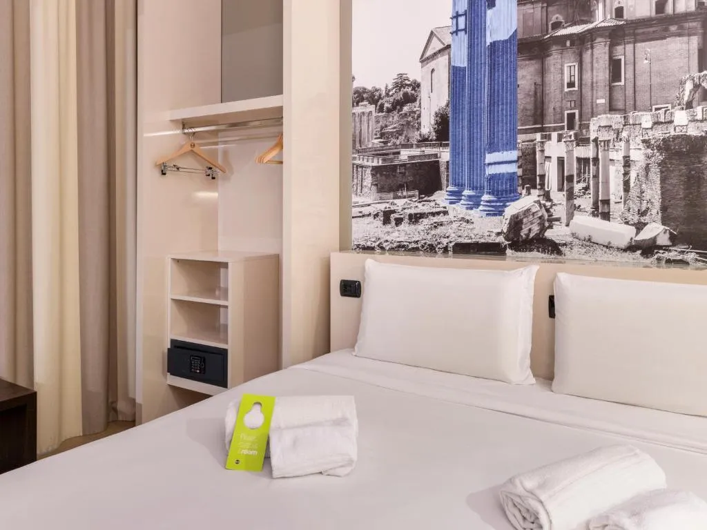 DOUBLE SUPERIOR Room, B&B Hotel Roma Trastevere, Rome