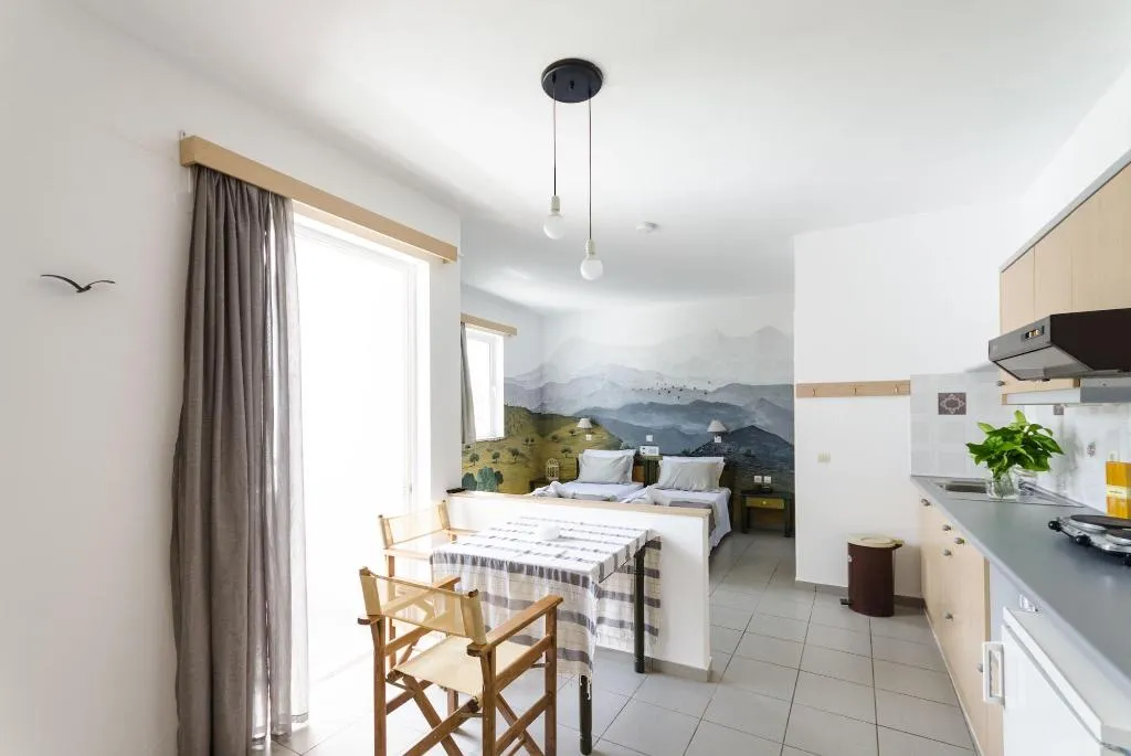Double or Twin MOUNTAIN VIEW Room, Happiness Apartments, Crete
