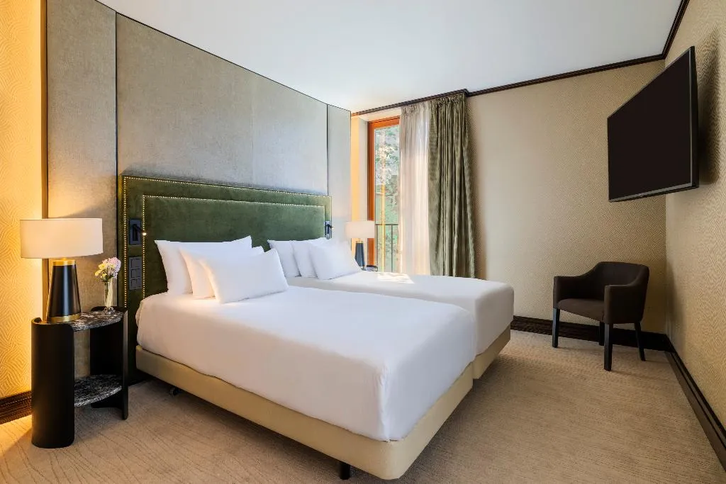 DOUBLE PREMIUM Room, NH Collection Prague Carlo IV, Prague
