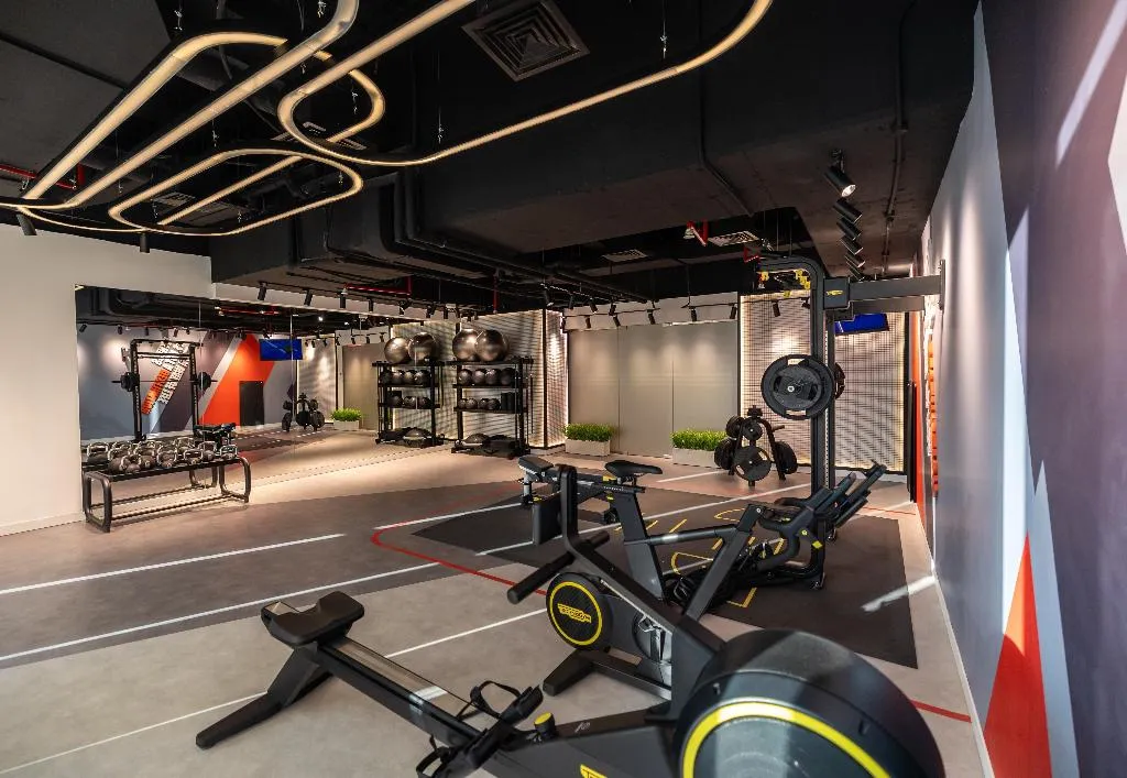 Sports and Entertainment, DoubleTree by Hilton Dubai, Jumeirah Beach, Dubai