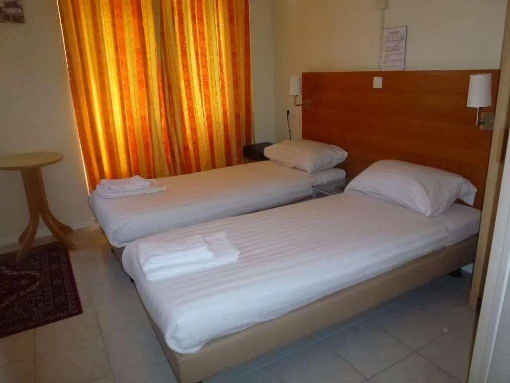 Room, Hotel Isis, Amsterdam