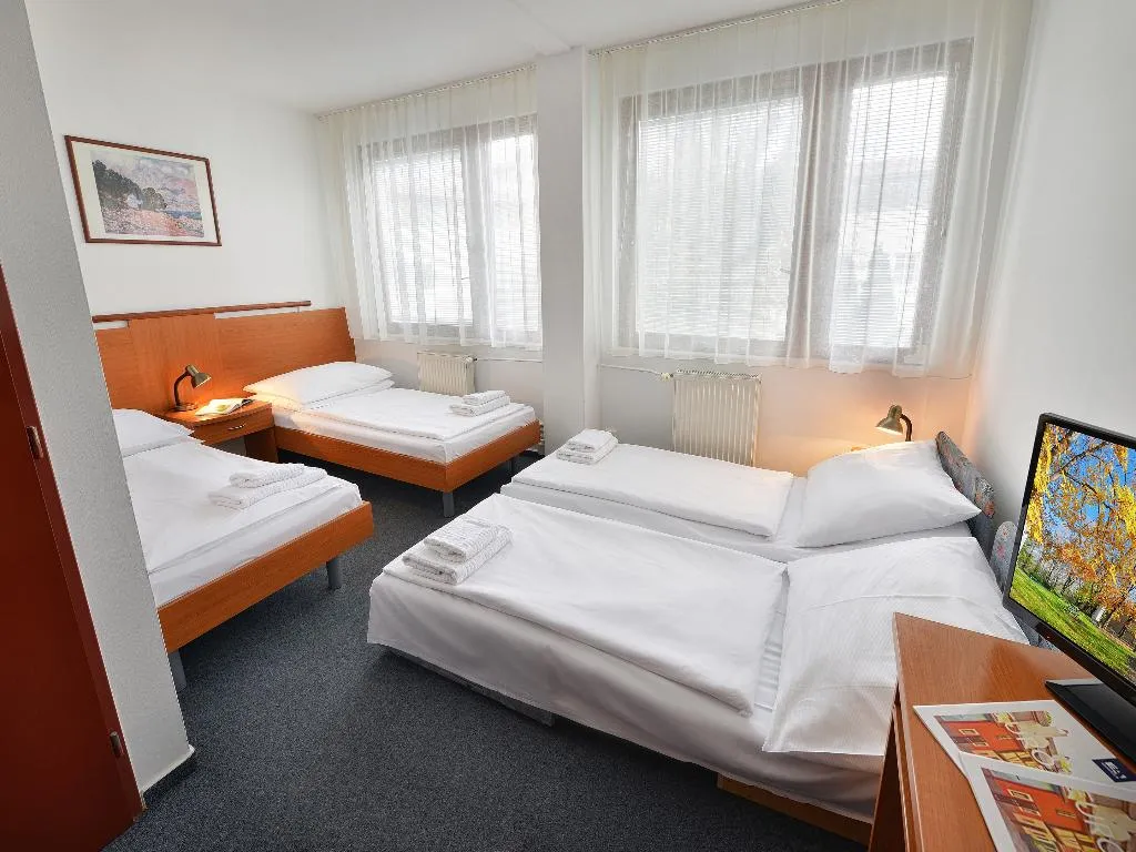 DOUBLE CAPACITY 4 Room, EA hotel Populus, Prague