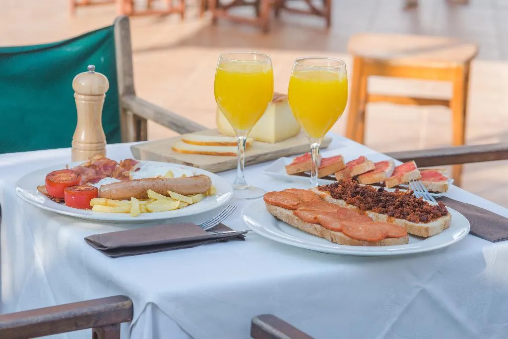 Terrace, Hotel Jeni & Restaurante, Menorca