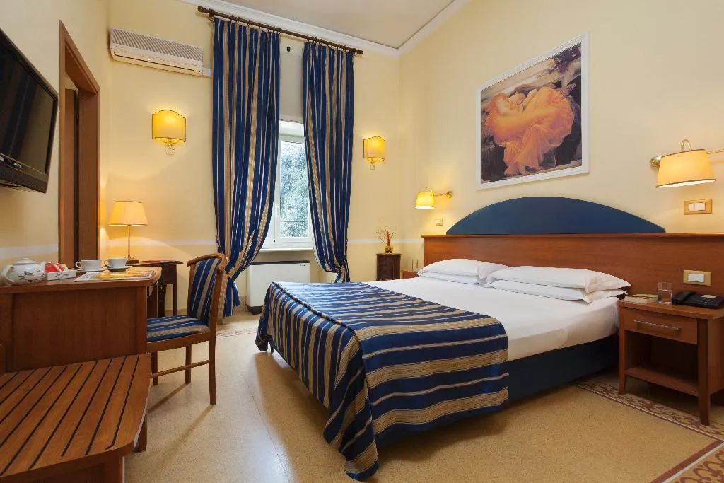 QUADRUPLE STANDARD Room, Hotel Kennedy, Rome