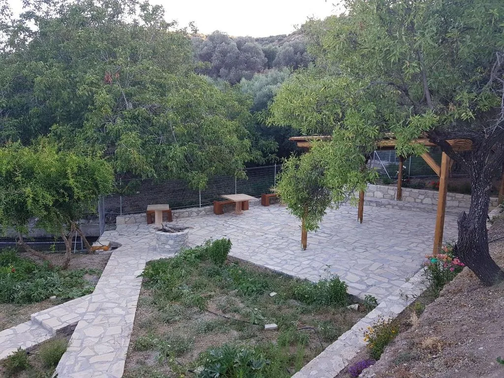 General view, Villa Daskalogianni, Crete