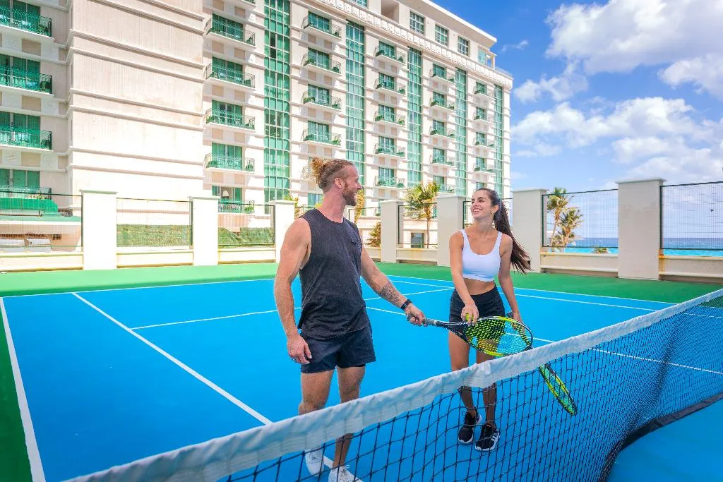 Sports and Entertainment, Sandos Cancun All Inclusive - Adults Only, Cancun Area
