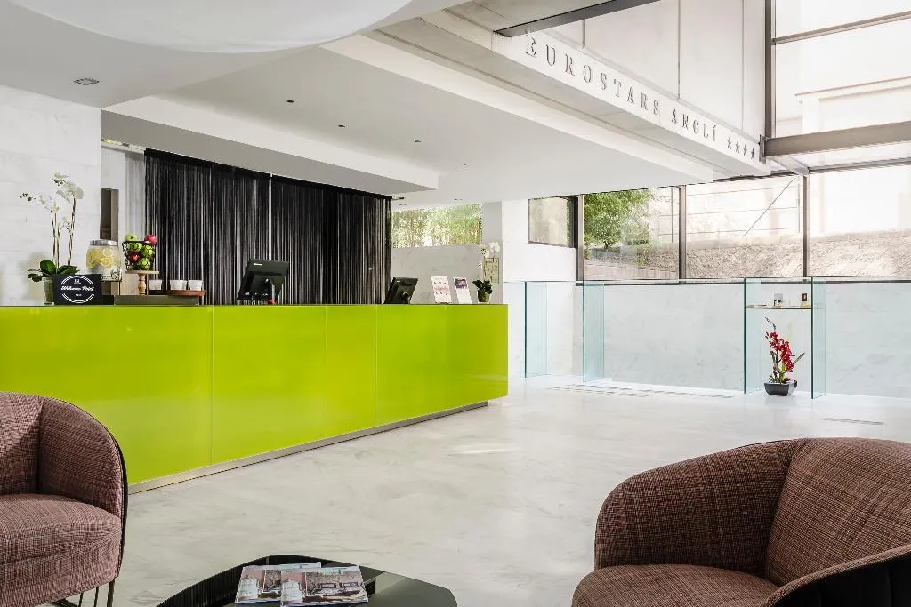 Lobby, Ikonik Angli, Barcelona